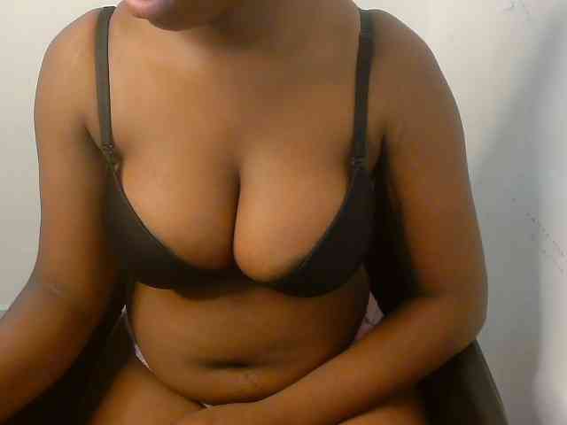 Nasty-fatpussyy webcam