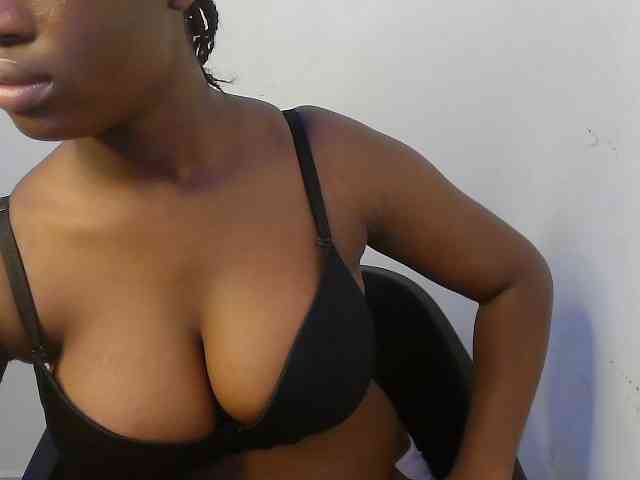 Nasty-fatpussyy webcam