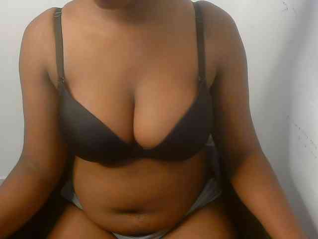 Nasty-fatpussyy webcam