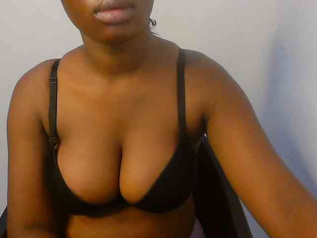 Nasty-fatpussyy webcam