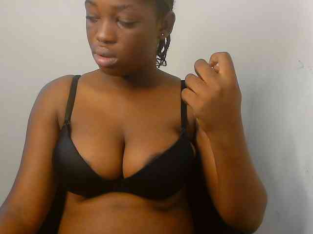 Nasty-fatpussyy webcam