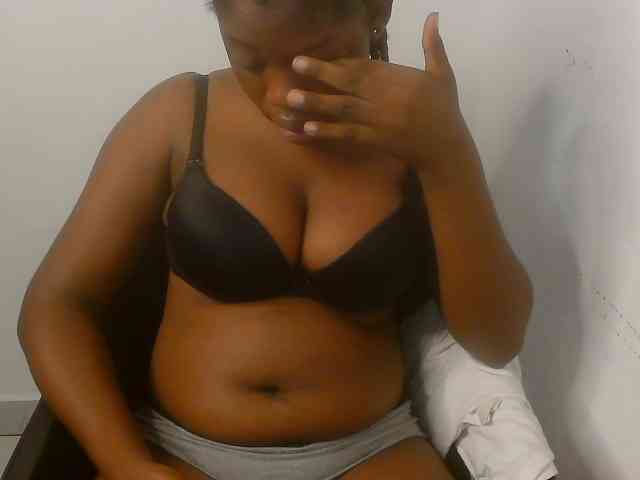 Nasty-fatpussyy webcam