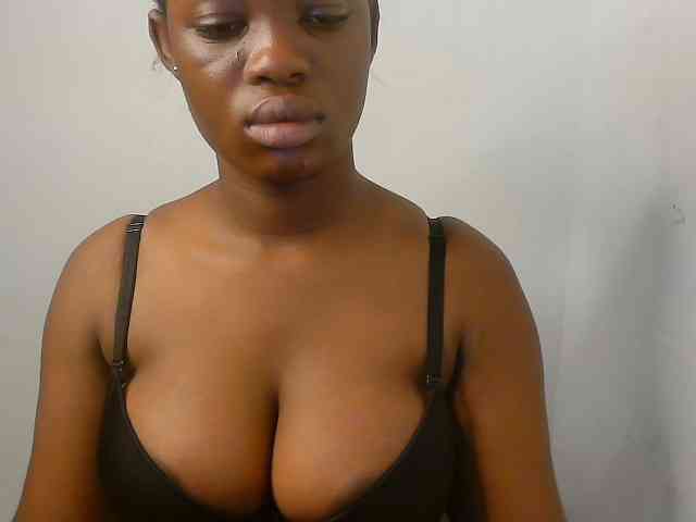 Nasty-fatpussyy webcam