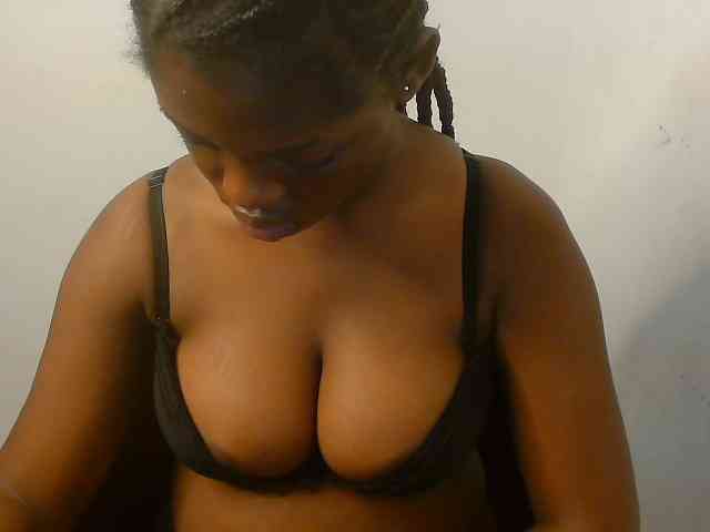 Nasty-fatpussyy webcam