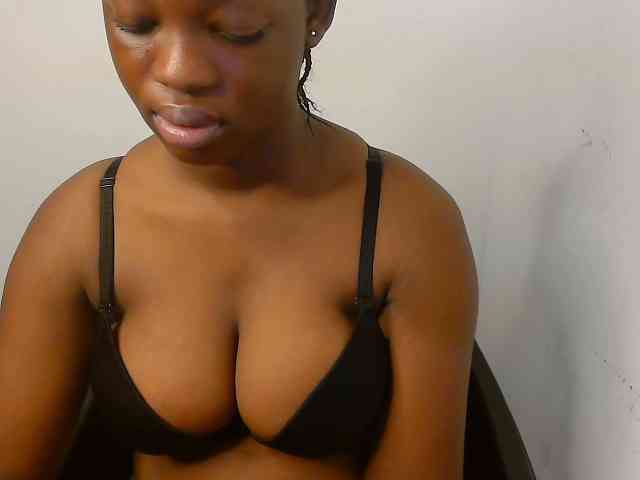 Nasty-fatpussyy webcam