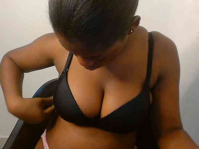 Nasty-fatpussyy webcam