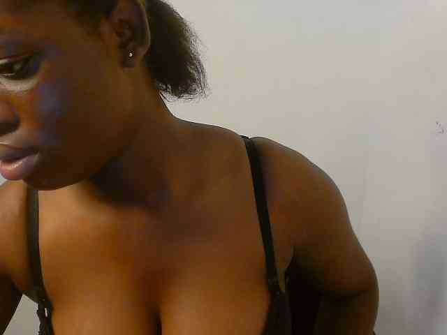 Nasty-fatpussyy webcam