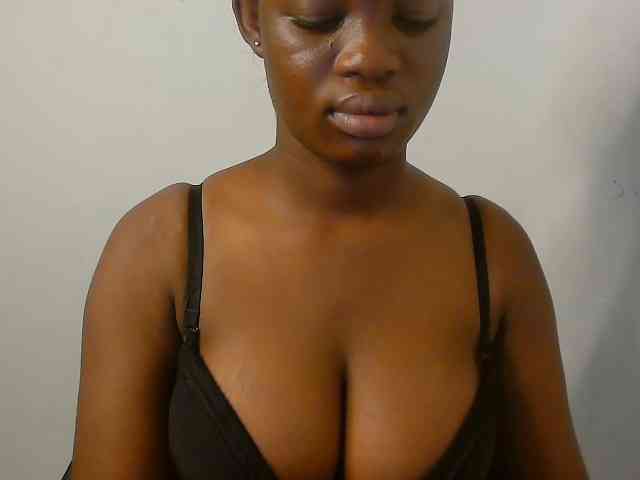 Nasty-fatpussyy webcam