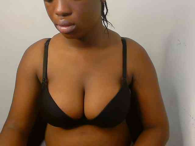 Nasty-fatpussyy webcam