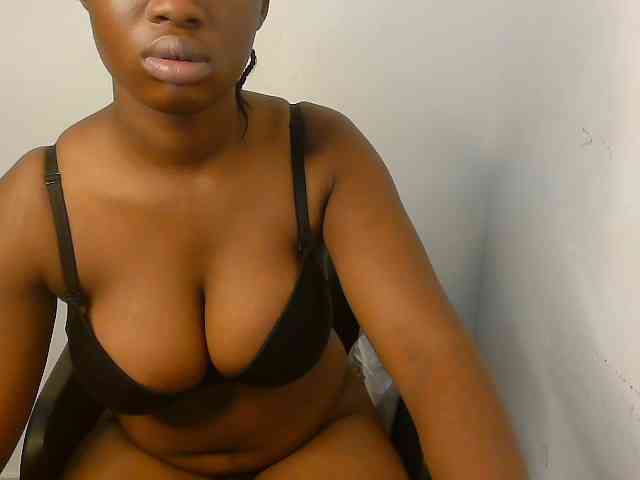 Nasty-fatpussyy webcam