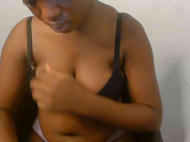 Nasty-fatpussyy webcam