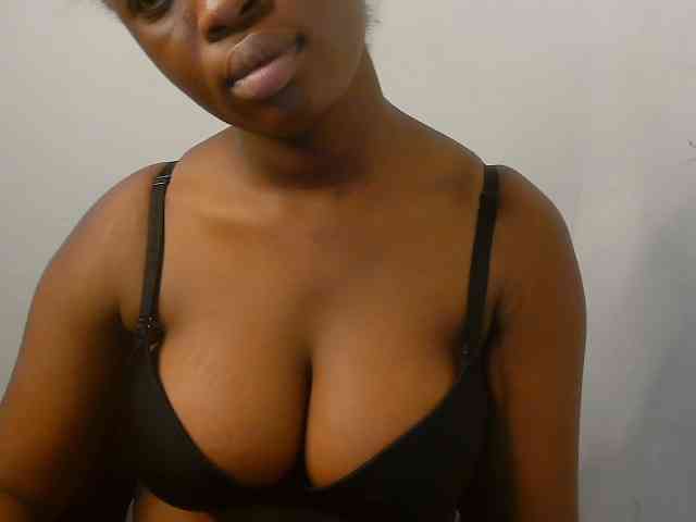 Nasty-fatpussyy webcam