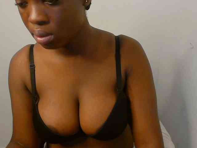 Nasty-fatpussyy webcam