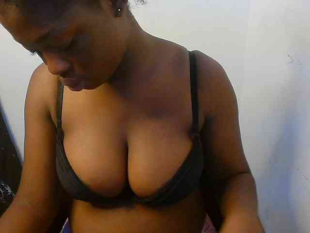 Nasty-fatpussyy webcam