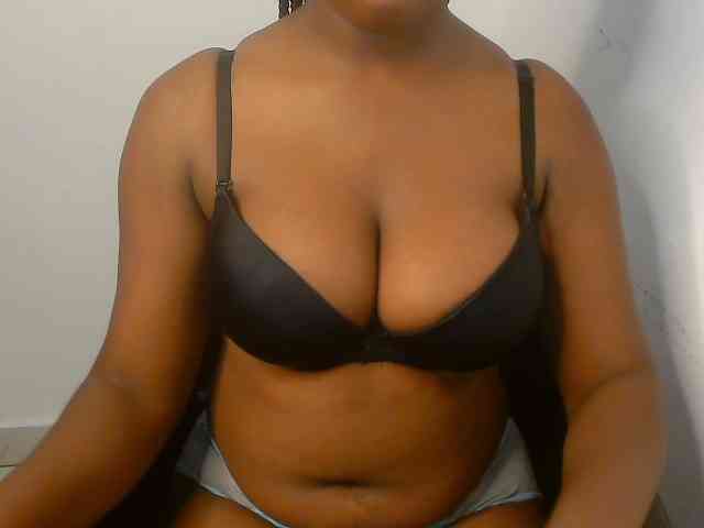 Nasty-fatpussyy webcam