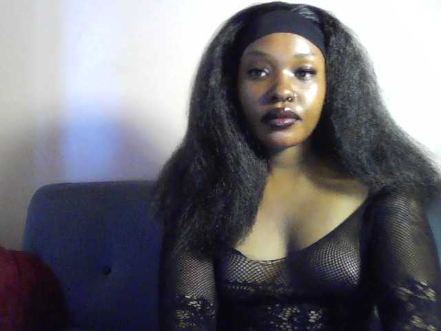 Hotness-vispicy's BongaCams show and profile