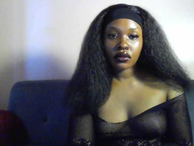 Hotness-vispicy's BongaCams show and profile