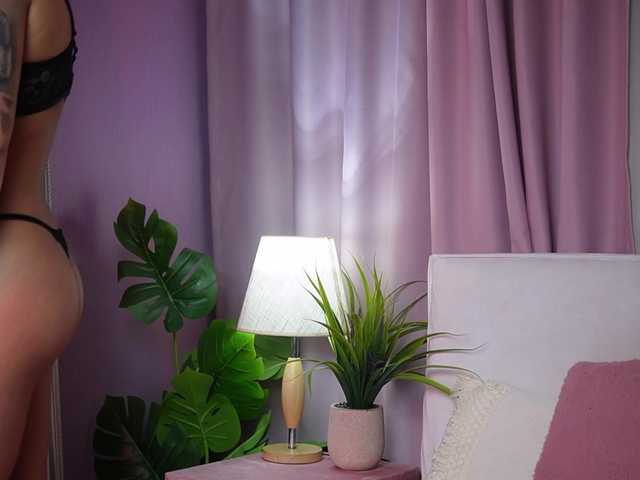 AmeliaBarbie's BongaCams show and profile