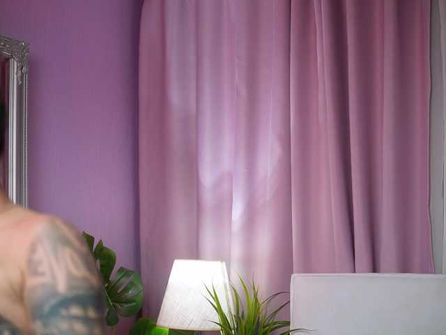 AmeliaBarbie's BongaCams show and profile