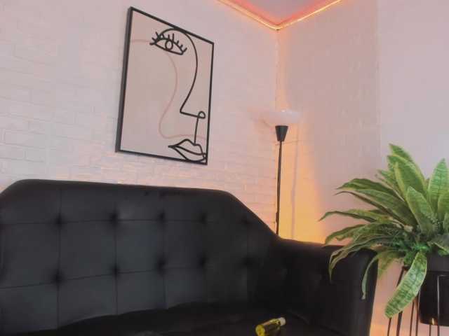 chloe-sp's BongaCams show and profile