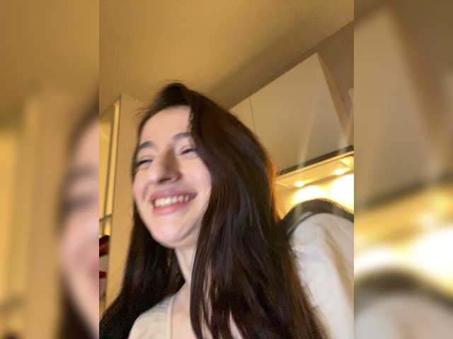 BootyBootyAnna's BongaCams show and profile