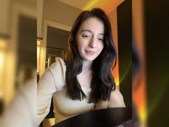 BootyBootyAnna's BongaCams show and profile