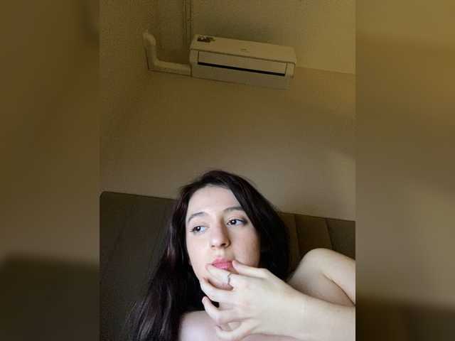 BootyBootyAnna's BongaCams show and profile