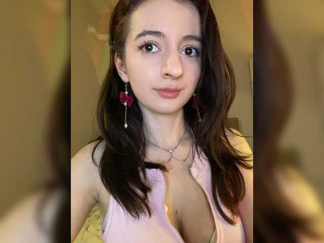 BootyBootyAnna's BongaCams show and profile