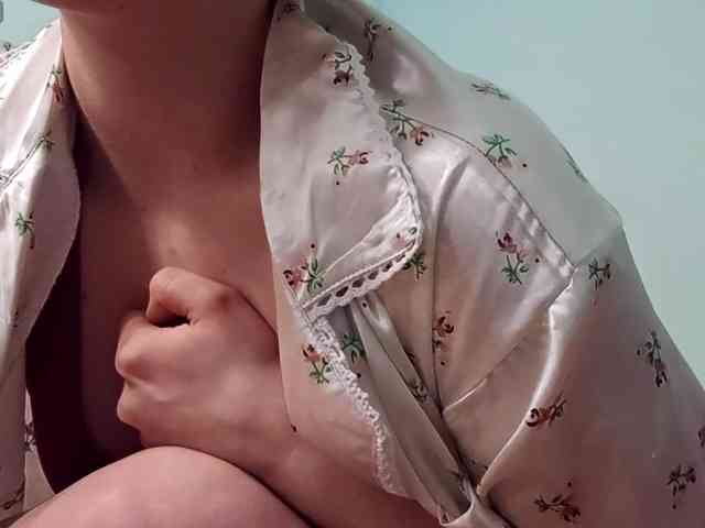 LianeBethel webcam