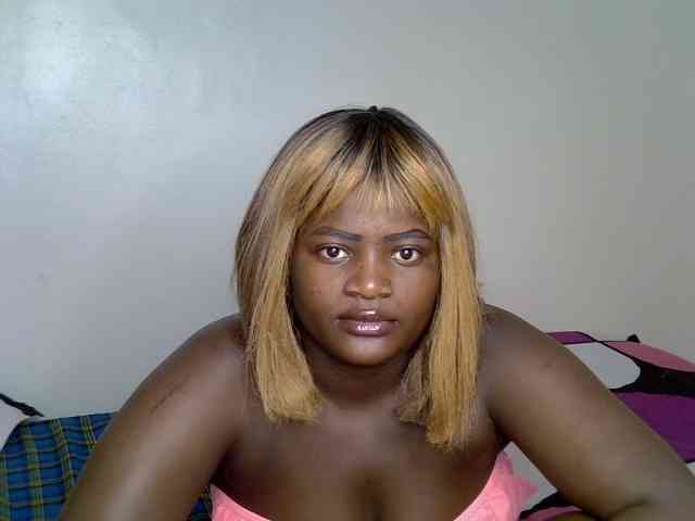 AfricanBumbum webcam