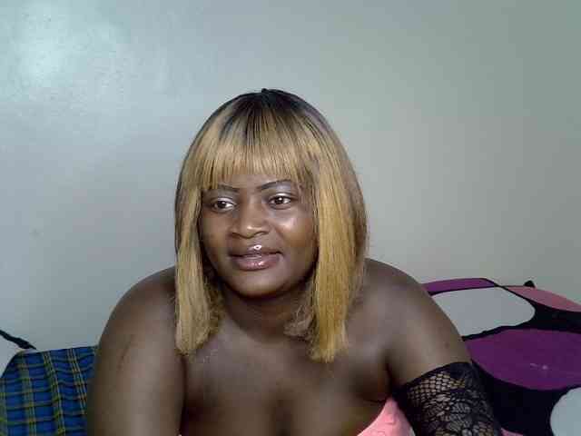 AfricanBumbum webcam