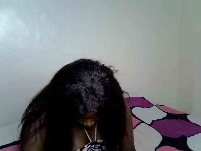 AfricanBumbum webcam