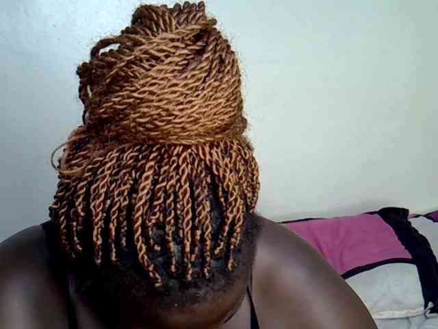 AfricanBumbum webcam