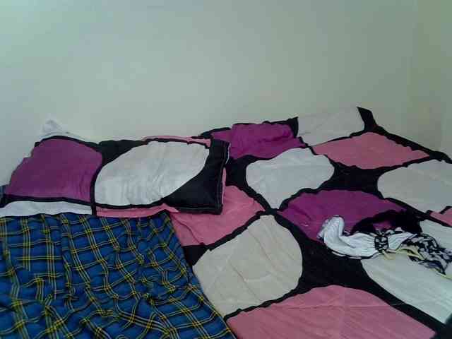 AfricanBumbum webcam