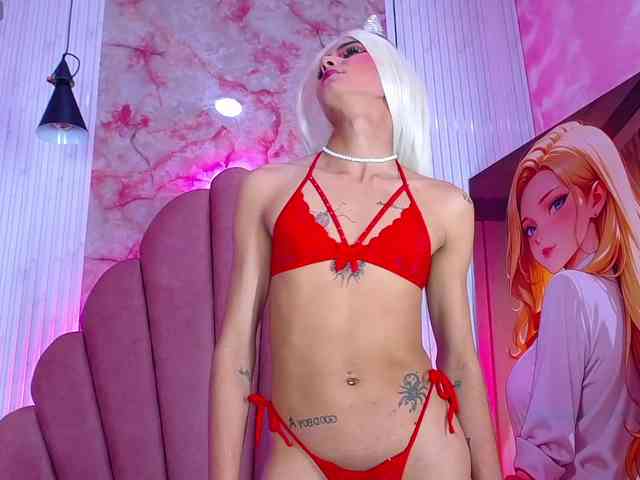 Chloe-Harington Live Webcam on BongaCams