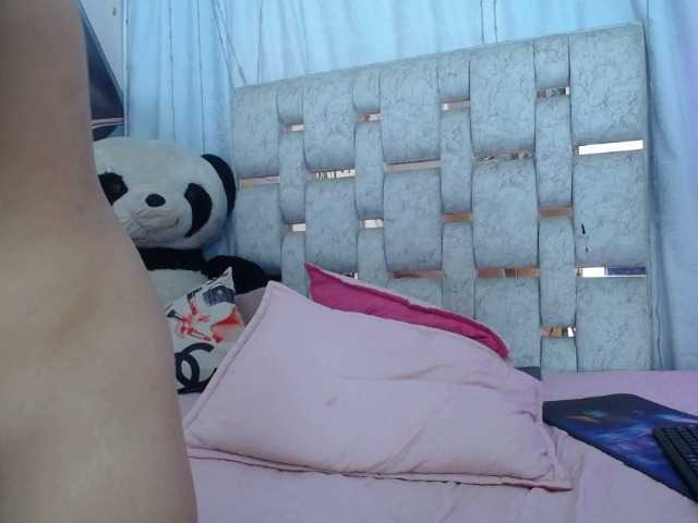 self-destruccionn's BongaCams show and profile