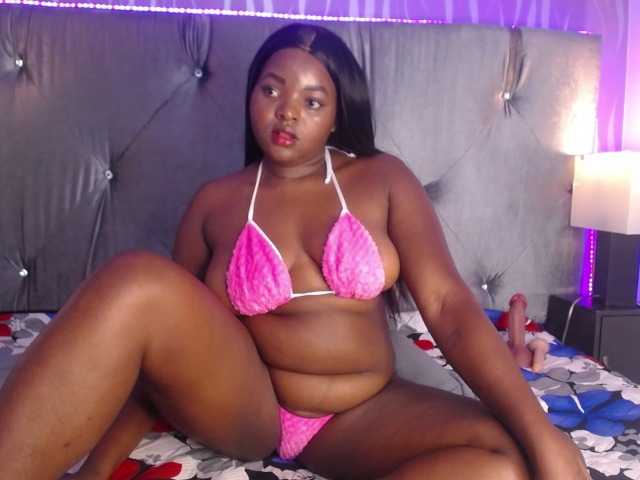 SaraThomas's BongaCams show and profile
