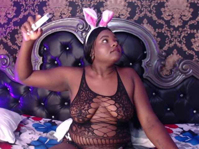 SaraThomas's BongaCams show and profile