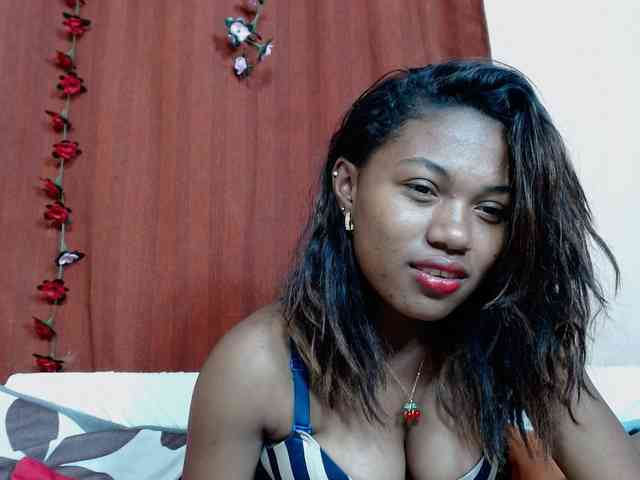 RfanyahSexy Live Webcam on BongaCams