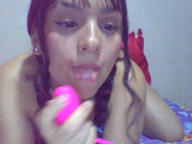 Flax-561's BongaCams show and profile