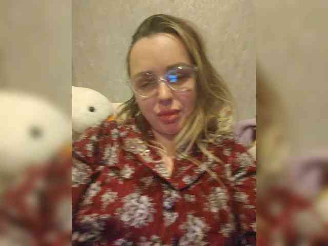 SashaMitchell webcam