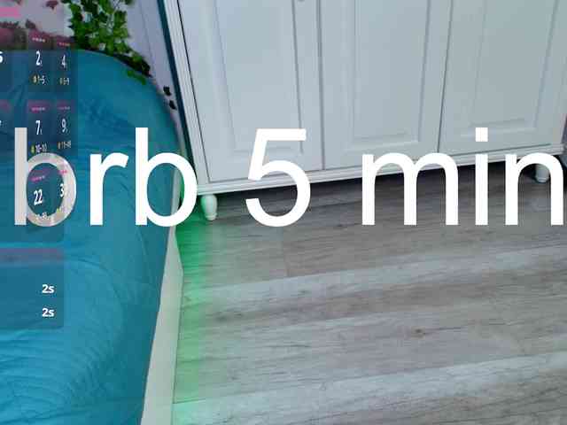 madina-kelly Live Webcam on BongaCams