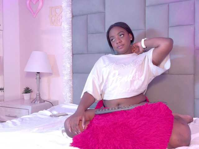 HANNA-ROUSE's BongaCams show and profile