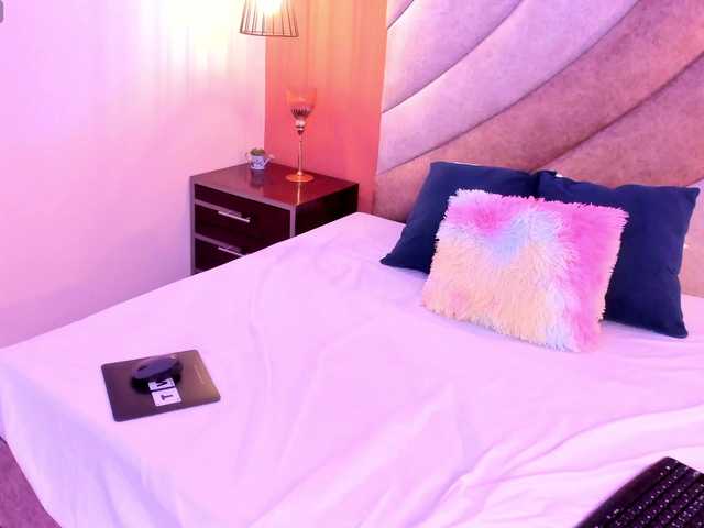 HANNA-ROUSE's BongaCams show and profile