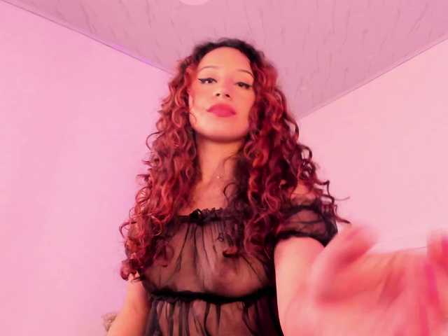 Siennarivas's BongaCams show and profile