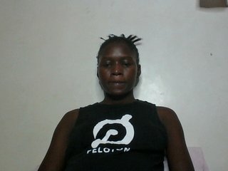 Prettygirl6's Live Webcam