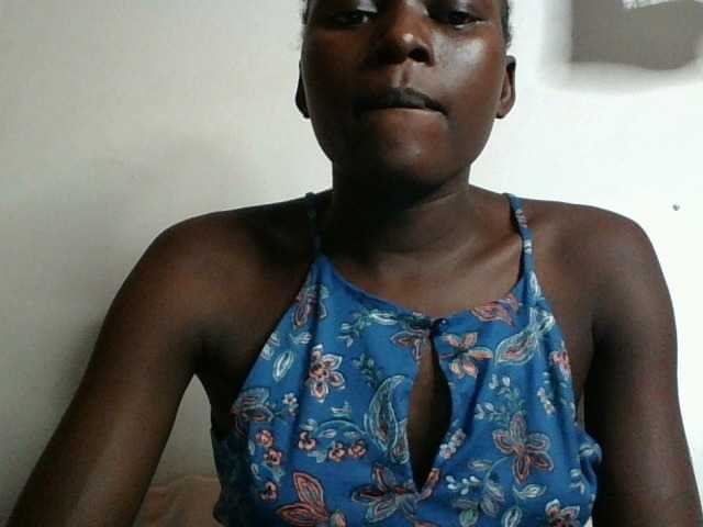 Prettygirl6's BongaCams show and profile