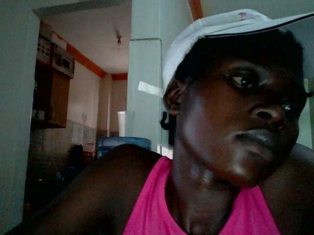 Prettygirl6's BongaCams show and profile