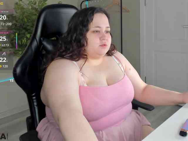 Moonlit-Adelee Moonlit-Adelee