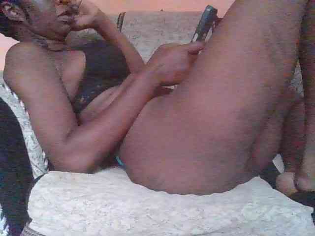 nyamburacarla254 webcam